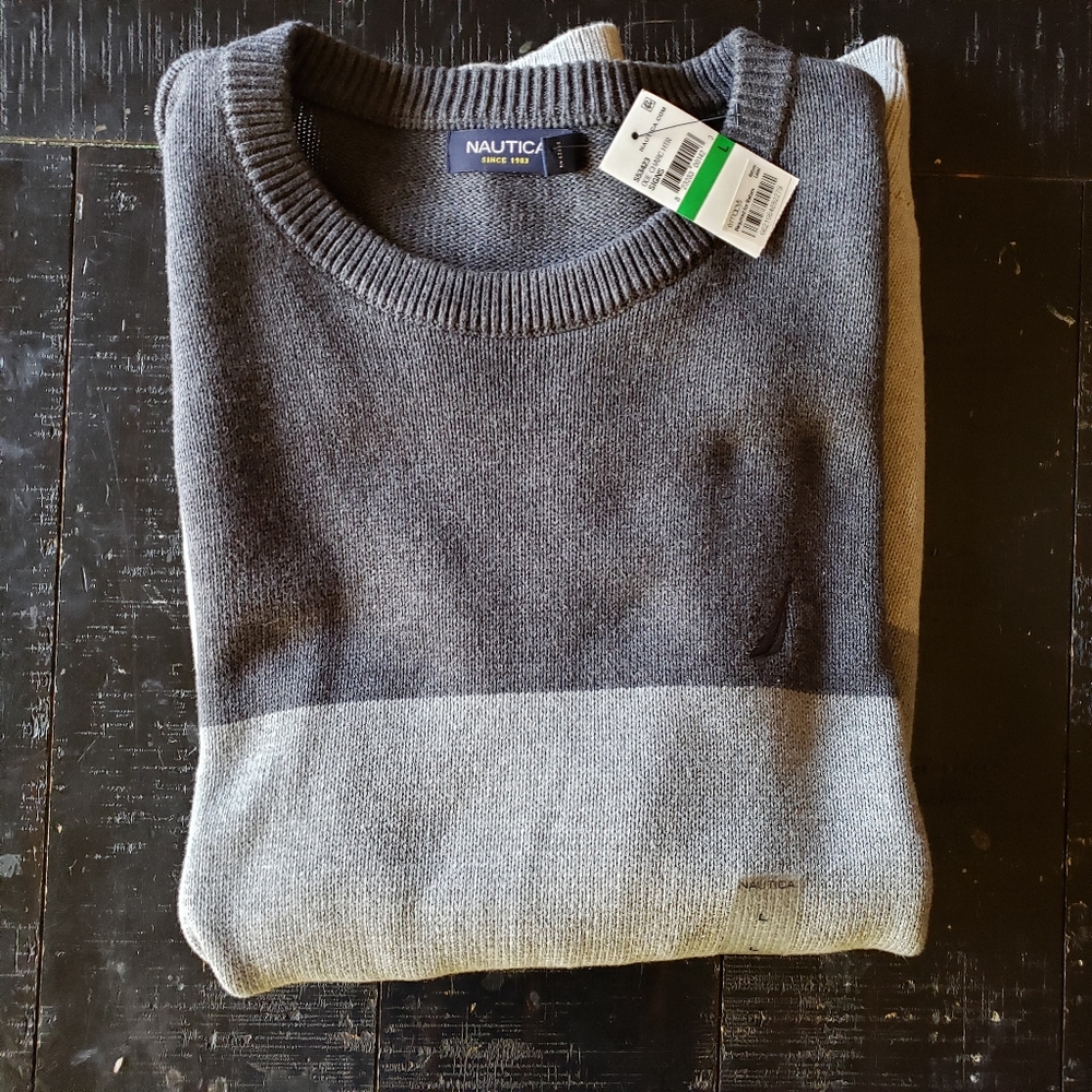 Nautica grey sweater